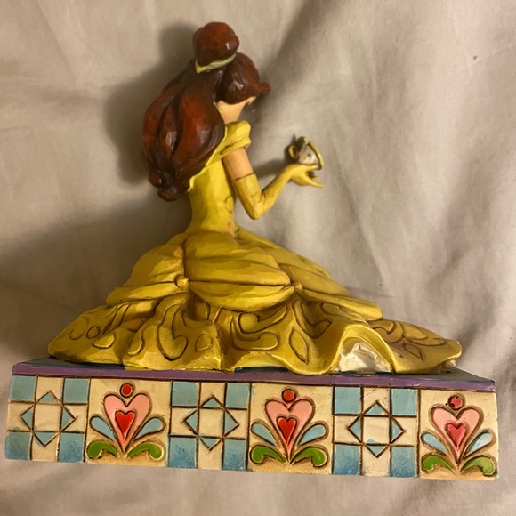 Jim Shore Belle Figure - Picture 2 of 4